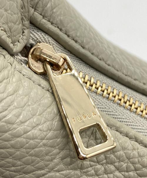 FURLA（フルラ）FURLA (フルラ) NET / ネットハンドバッグ グレージュの古着・服飾アイテム