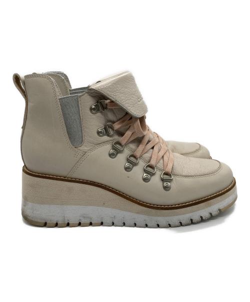 COLE HAAN（コールハーン）COLE HAAN (コールハーン) ZEROGRAND サイドゴアブーツ ピンク サイズ:8Bの古着・服飾アイテム