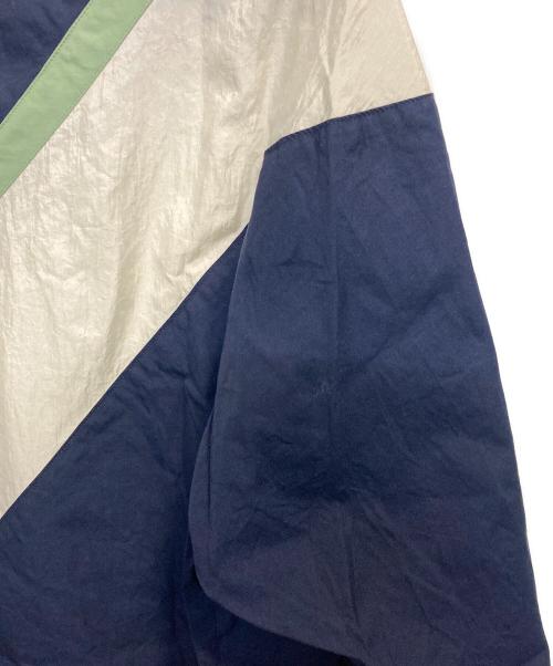 FRED PERRY（フレッドペリー）FRED PERRY (フレッドペリー) PANELLED V SHIRT / 切替シャツ ネイビー サイズ:Mの古着・服飾アイテム