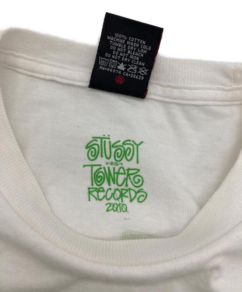 stussy（ステューシー）stussy (ステューシー) コラボTシャツ ホワイト サイズ:Mの古着・服飾アイテム