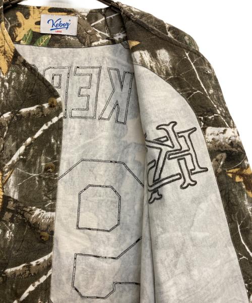 KEBOZ（ケボズ）KEBOZ (ケボズ) REAL TREE CAMO COTTON BASEBALL JERSEY グリーン サイズ:Lの古着・服飾アイテム