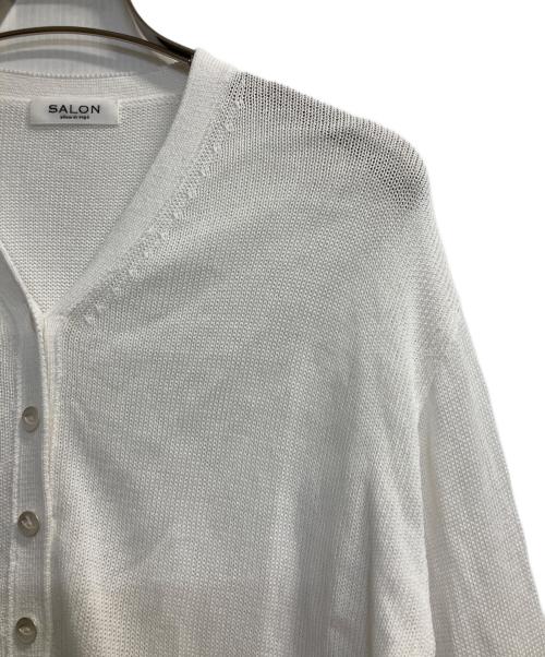 SALON adam et rope'（サロンアダムエロペ）SALON adam et rope' (サロンアダムエロペ) ドライコットンメタル釦浅Vネックカーディガン ホワイト サイズ:Ｆの古着・服飾アイテム