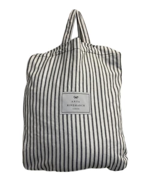 ANYA HINDMARCH（アニヤ・ハインドマーチ）ANYA HINDMARCH (アニヤ・ハインドマーチ) カゴショルダーバッグ アイボリーの古着・服飾アイテム