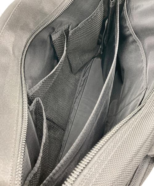 BRIEFING（ブリーフィング）BRIEFING (ブリーフィング) NEO B4 LINERブリーフケース/2WAYビジネスバッグ ブラックの古着・服飾アイテム