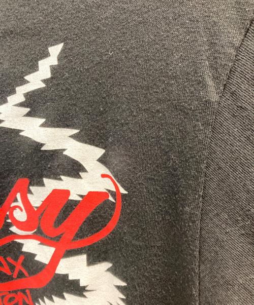 stussy（ステューシー）stussy (ステューシー) ワールドツアーTシャツ ブラック サイズ:Sの古着・服飾アイテム