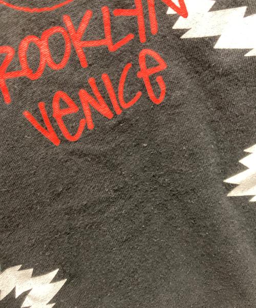 stussy（ステューシー）stussy (ステューシー) ワールドツアーTシャツ ブラック サイズ:Sの古着・服飾アイテム