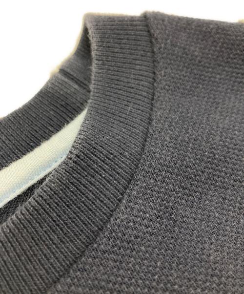 FRED PERRY（フレッドペリー）FRED PERRY (フレッドペリー) ワンポイント刺繍ポケットカットソー ネイビー サイズ:Sの古着・服飾アイテム