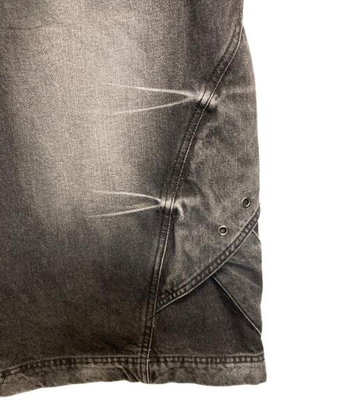 BLR（ビーエルアール）BLR (ビーエルアール) Curved Cover Cargo Bermuda Washing Denim Shorts ブラック サイズ:Ｌの古着・服飾アイテム