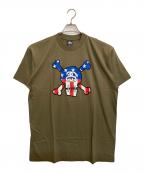 stussyステューシー）の古着「STARS AND STRIPES SKULL SS LOGO T / 星条旗SSロゴスカルTシャツ」｜グリーン