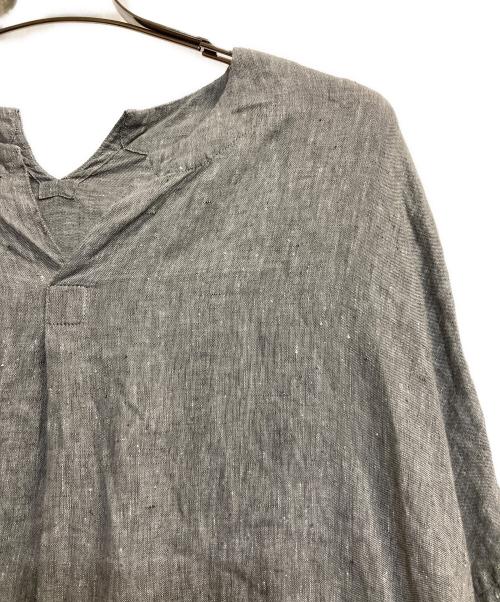 Veritecoeur（ヴェリテクール）Veritecoeur (ヴェリテクール) リネンギャザーワンピース グレー サイズ:Ｆの古着・服飾アイテム