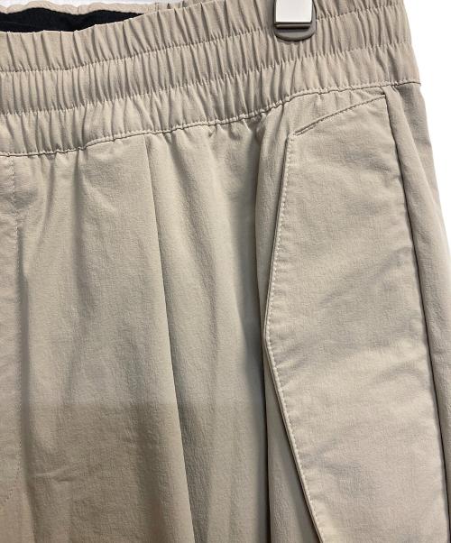 UNDER ARMOUR（アンダーアーマー）UNDER ARMOUR (アンダーアーマー) UNITED ARROWS (ユナイテッドアローズ) 別注スノーカモ パンツ ベージュ サイズ:XLの古着・服飾アイテム