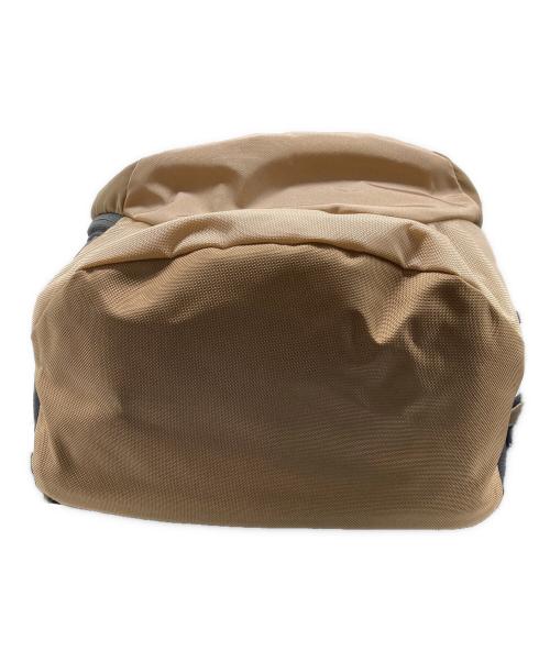 ARC'TERYX（アークテリクス）ARC'TERYX (アークテリクス) BEAMS BOY (ビームスボーイ) 別注Mantis 26Lリュック ベージュの古着・服飾アイテム