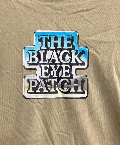 THE BLACK EYE PATCH（ブラックアイパッチ）THE BLACK EYE PATCH (ブラックアイパッチ) グラデーションロゴTシャツ ベージュ サイズ:Mの古着・服飾アイテム