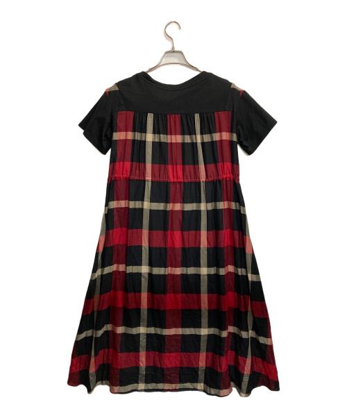 BLUE LABEL CRESTBRIDGE（ブルーレーベルクレストブリッジ）BLUE LABEL CRESTBRIDGE (ブルーレーベルクレストブリッジ) ドロストワンピース ブラック×レッド サイズ:38の古着・服飾アイテム