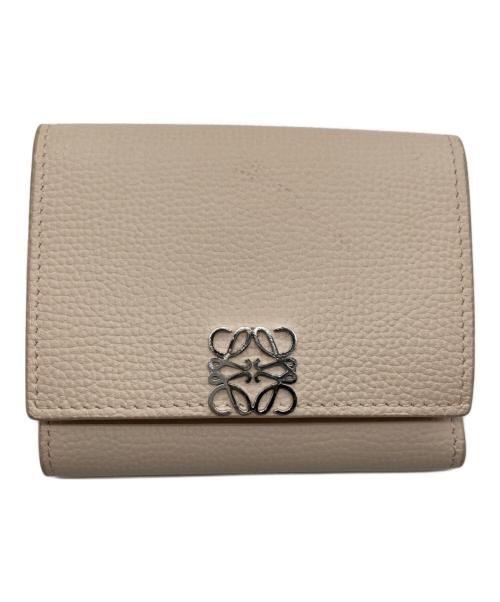 LOEWE（ロエベ）LOEWE (ロエベ) アナグラムトライフォールドコンパクトウォレット アイボリーの古着・服飾アイテム