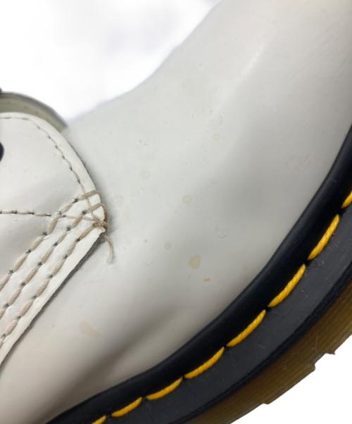 Dr.Martens（ドクターマーチン）Dr.Martens (ドクターマーチン) 8ホールブーツ ホワイト サイズ:US7の古着・服飾アイテム