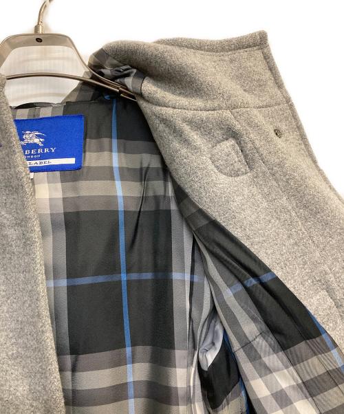 BURBERRY BLUE LABEL（バーバリーロンドンブルーレーベル）BURBERRY BLUE LABEL (バーバリーロンドンブルーレーベル) ダッフルコート グレー サイズ:Ｌの古着・服飾アイテム