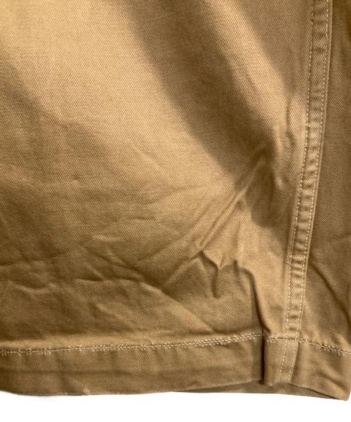 COMOLI（コモリ）COMOLI (コモリ) ベルテッドパンツ カーキ サイズ:1の古着・服飾アイテム