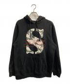 stussyステューシー）の古着「カモフラSロゴパーカー」｜ブラック