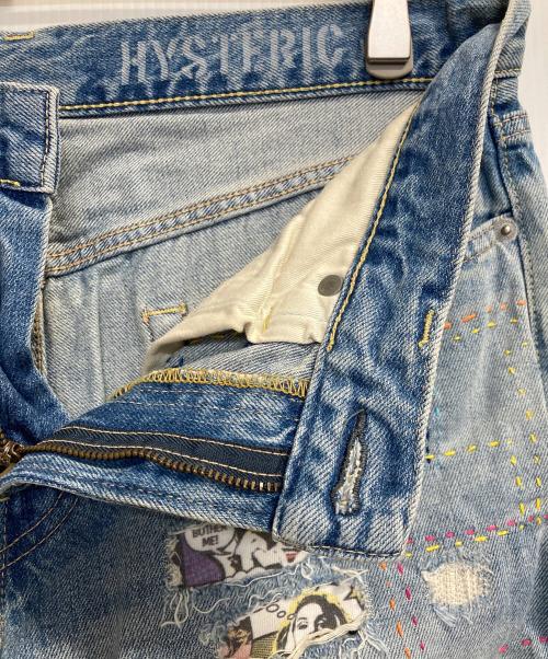 Hysteric Glamour（ヒステリックグラマー）Hysteric Glamour (ヒステリックグラマー) コラージュパッチリメイクテーパードデニムパンツ インディゴ サイズ:31の古着・服飾アイテム