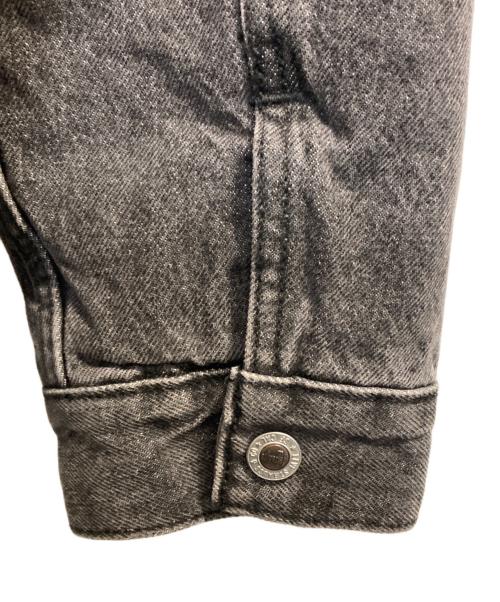 LEVI'S（リーバイス）LEVI'S (リーバイス) ボアライナートラッカージャケット グレー サイズ:Ｍの古着・服飾アイテム