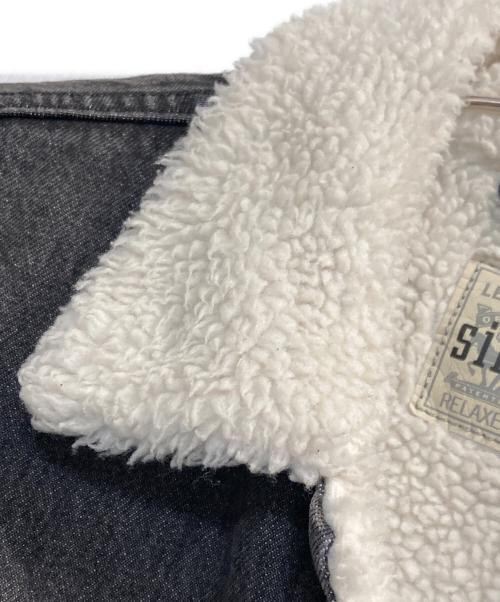 LEVI'S（リーバイス）LEVI'S (リーバイス) ボアライナートラッカージャケット グレー サイズ:Ｍの古着・服飾アイテム