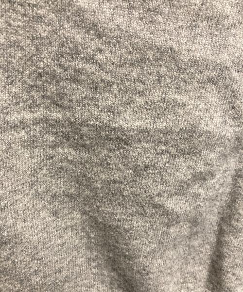 PLAY COMME des GARCONS（プレイコムデギャルソン）PLAY COMME des GARCONS (プレイコムデギャルソン) ハートワッペンカーディガン グレー サイズ:Sの古着・服飾アイテム