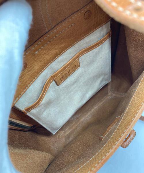 genten（ゲンテン）genten (ゲンテン) 封筒型レザーリュック ブラウンの古着・服飾アイテム