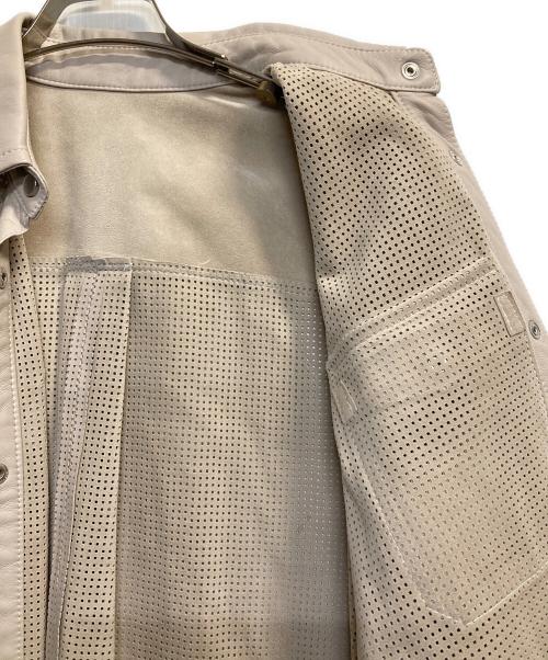 GRACE CLASS（グレースクラス）GRACE CLASS (グレースクラス) パンチングレザーシャツ ベージュ サイズ:36の古着・服飾アイテム