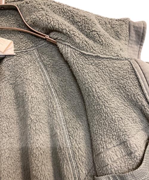 PECKHAM（ペッカム）PECKHAM (ペッカム) GENⅢ COLD WEATHER FLEECE JACKET グリーン サイズ:SMALL REGULARの古着・服飾アイテム
