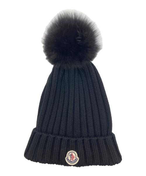 MONCLER（モンクレール）MONCLER (モンクレール) ミニワッペンフォックスファーポンポンニットキャップ ブラックの古着・服飾アイテム