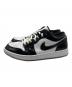 NIKE (ナイキ) Air Jordan 1 Low 