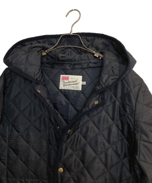 Traditional Weatherwear（トラディショナルウェザーウェア）Traditional Weatherwear (トラディショナルウェザーウェア) RELUME EARBY W/D.HOOD / 別注2wayキルティングコート ブラック サイズ:34の古着・服飾アイテム