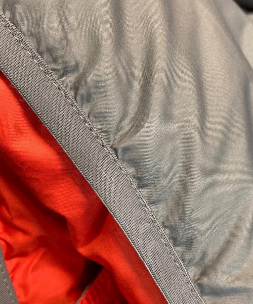 NIKE（ナイキ）NIKE (ナイキ) Down D Hooded Jacket グレー×レッド サイズ:XLの古着・服飾アイテム