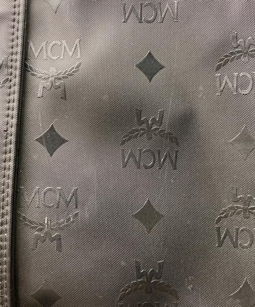 MCM（エムシーエム）MCM (エムシーエム) ヴィセトス柄トートバッグ ブラックの古着・服飾アイテム