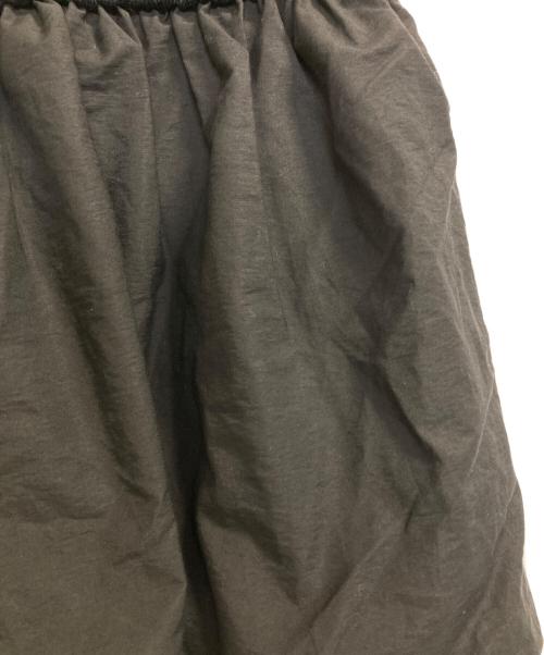 CAVEZA ROSSO（カベサ ロッソ）CAVEZA ROSSO (カベサ ロッソ) タフタバルーンベアトップ ブラック サイズ:Fの古着・服飾アイテム