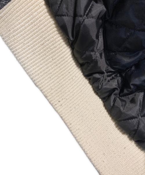 Champion（チャンピオン）Champion (チャンピオン) ランタグ復刻レザースリーブスタジャン ブラック×グレー サイズ:Lの古着・服飾アイテム