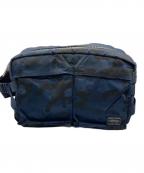 PORTERポーター）の古着「カモフラボディーバッグ」｜ネイビー