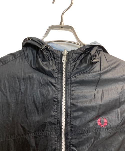 FRED PERRY（フレッドペリー）FRED PERRY (フレッドペリー) ジップジャケット ブラック×ブルー サイズ:Lの古着・服飾アイテム