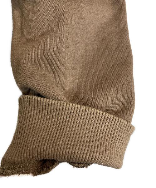 KEBOZ（ケボズ）KEBOZ (ケボズ) nui 刺繍スウェット ブラウン サイズ:Mの古着・服飾アイテム