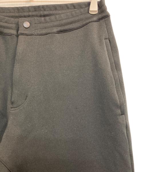 F.C.R.B.（エフシーレアルブリストル）F.C.R.B. (エフシーレアルブリストル) トラックパンツ ブラック サイズ:Ｍの古着・服飾アイテム