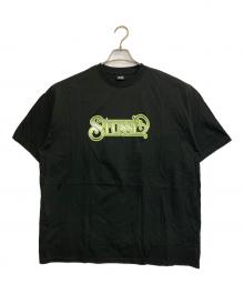 stussy（ステューシー）の古着「CARNEY T / ロゴプリントTシャツ」｜ブラック