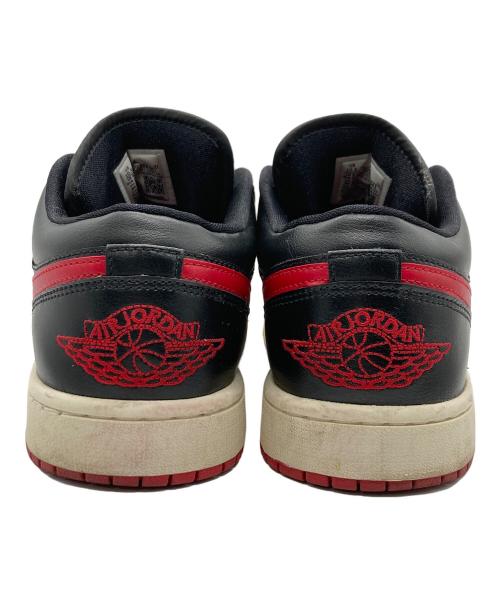 NIKE（ナイキ）NIKE (ナイキ) WMNS AIR JORDAN 1 LOW ブラック×レッド サイズ:27.5cmの古着・服飾アイテム