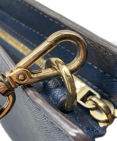 MICHAEL KORS（マイケル・コース）MICHAEL KORS (マイケル・コース) ショルダーバッグ ネイビーの古着・服飾アイテム