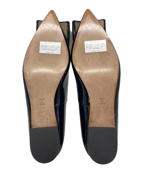 OHGA（オオガ）OHGA (オオガ) ポインテッドトゥパテントパンプス ブラック サイズ:23cmの古着・服飾アイテム