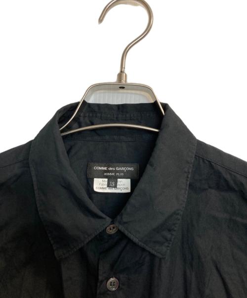 COMME des GARCONS HOMME PLUS（コムデギャルソンオムプリュス）COMME des GARCONS HOMME PLUS (コムデギャルソンオムプリュス) レギュラーポケットシャツ ブラック サイズ:XSの古着・服飾アイテム