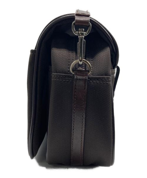 ISSEY MIYAKE（イッセイミヤケ）ISSEY MIYAKE (イッセイミヤケ) ショルダーバッグ ブラウンの古着・服飾アイテム