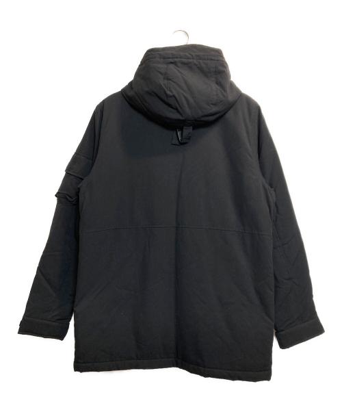 LEVI'S（リーバイス）LEVI'S (リーバイス) ナイロン中綿ジャケット ブラック サイズ:Mの古着・服飾アイテム