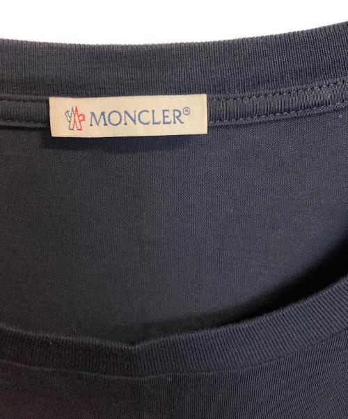 MONCLER（モンクレール）MONCLER (モンクレール) アームフロッキーグラデーションロゴL/Sカットソー ネイビー サイズ:XLの古着・服飾アイテム