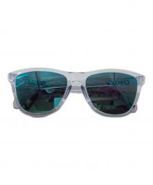 OAKLEY（オークリー）の古着「Frogskins Low Bridge Fit サングラス」｜フレーム：クリア レンズ：ブルー